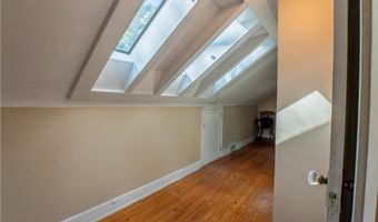 970 Kingsway St, Alliance, OH 44601