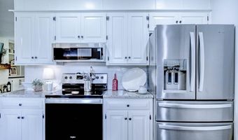 713 S Boyer Rd, Arkansas City, KS 67005