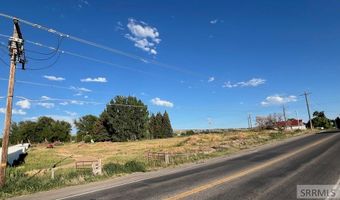 4561 E Sunnyside Rd, Ammon, ID 83406