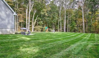 296 Twin Brook Ln, Coventry, RI 02816