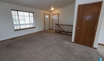 503 David Ave, Baltic, SD 57003