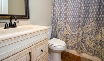 405 Woodburn Ln, Berwick, LA 70342