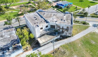 206 PILAKLAKAHA Ave, Auburndale, FL 33823