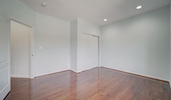 43320 BARNSTEAD Dr, Ashburn, VA 20148