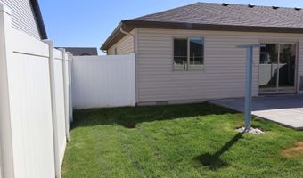 2403 Yellowstone Trl, Burley, ID 83318