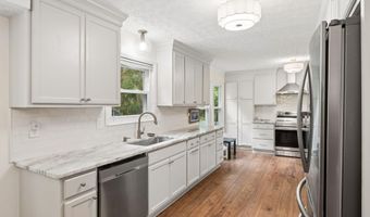 4352 Plymouth Rock Ct, Columbus, OH 43230