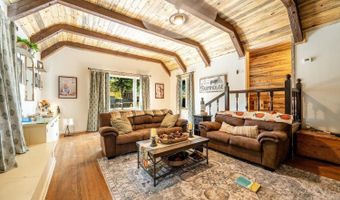 48 Wagon Box Rd, Story, WY 82842