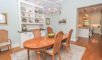 170 Fallen Oak Dr, Brandon, MS 39047