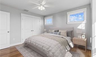2 Sedge Ct, Narragansett, RI 02882
