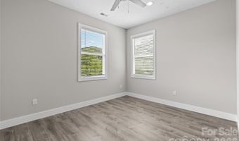 128 Rock Hill Rd, Asheville, NC 28803