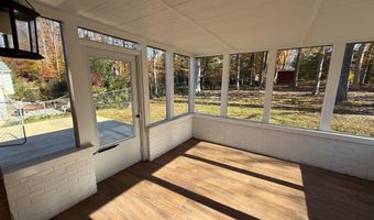 4721 SPRINGBROOK Dr, Annandale, VA 22003