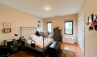 542 N Kilkea Dr, Los Angeles, CA 90048