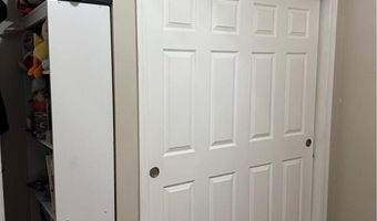 80 Phenix Ave, Cranston, RI 02920