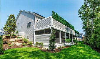 11 Hampton Rd 22, Coventry, RI 02816