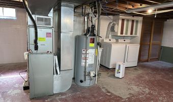 682 Budlong St, Adrian, MI 49221