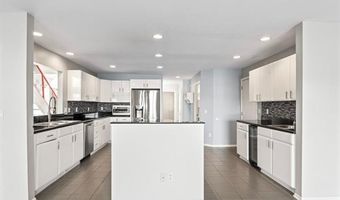 2076 S Long Lake Rd, Fenton, MI 48430