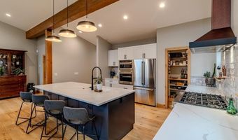 357 Blue Spruce Dr, Bayfield, CO 81122