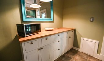 3290 ARUNDEL ON THE BAY Rd, Annapolis, MD 21403