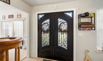 5 Brentwood Dr, Bayville, NJ 08721
