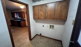 222 Pine Ln, Batesville, MS 38606