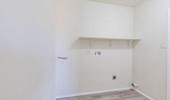 2352 Apache Ln, Alamogordo, NM 88310