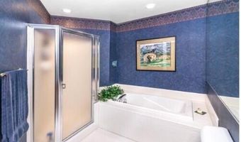 2734 Winter Garden Ct, Ann Arbor, MI 48105