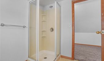 2218 Lee Dr, Akron, OH 44306