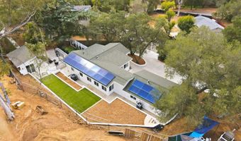 10243 Canyon, Escondido, CA 92026