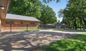 1000 Meadow Dr, Bartlesville, OK 74006