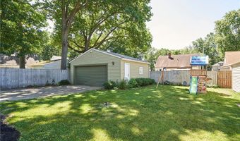1884 Malasia Rd, Akron, OH 44305