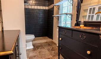 922 Willow Grove Hwy, Allons, TN 38541