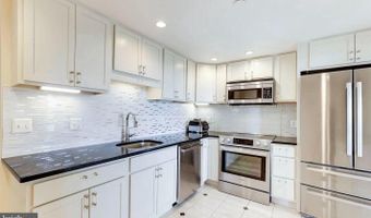 1530 KEY Blvd 906, Arlington, VA 22209