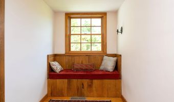 57 Darling Ln, Barnet, VT 05821