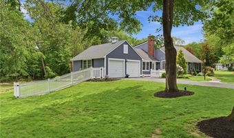 1 Blacksmith Rd, Lincoln, RI 02865