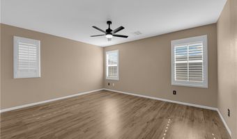 915 Harbor Ave, Henderson, NV 89002