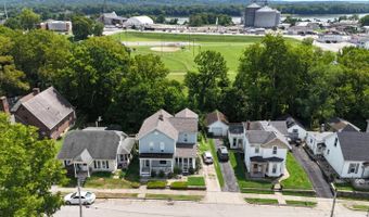 417 Manchester St, Aurora, IN 47001