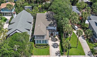 321 5TH St, Atlantic Beach, FL 32233