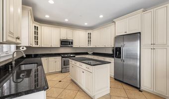31 White Oak Ln, Aberdeen, NJ 07747