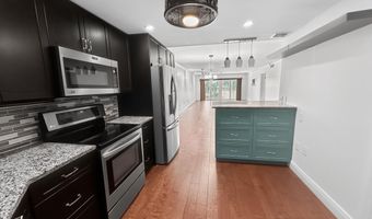 145 Atlantis Blvd 302, Atlantis, FL 33462