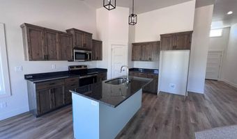 1068 Alpine Ave, Chubbuck, ID 83202