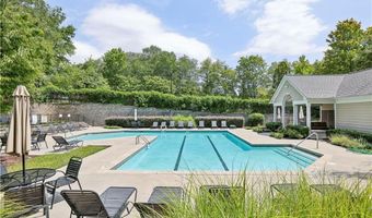 7110 Woodland Ln, Alpharetta, GA 30009