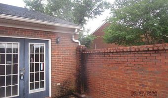 2037 STUART Ave, Albany, GA 31707