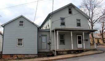 27 S KING St, Annville, PA 17003