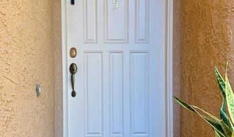 5291 Colodny Dr 5, Agoura Hills, CA 91301