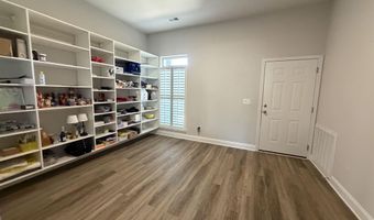 301 TUPELO Trl, Alabaster, AL 35007