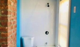 37 Lincoln Ave, Bristol, RI 02809