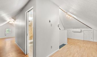 517 Coal Ave SE, Albuquerque, NM 87102
