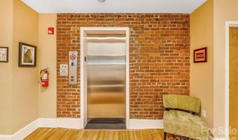 35 Patton Ave 302, Asheville, NC 28801