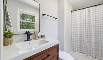115 Dixie Ln, Ball Ground, GA 30107
