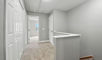 2134 S LOWELL St, Arlington, VA 22204